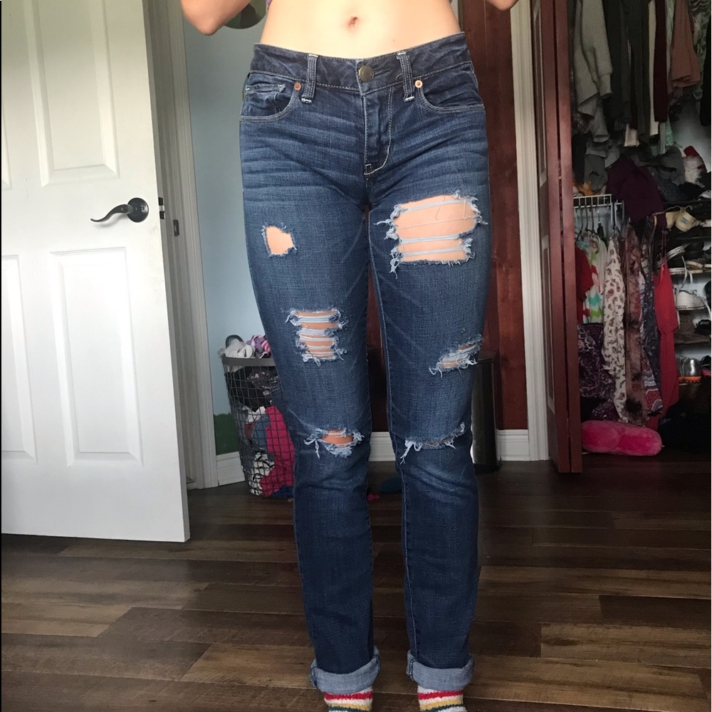 Ripped skinny jeans